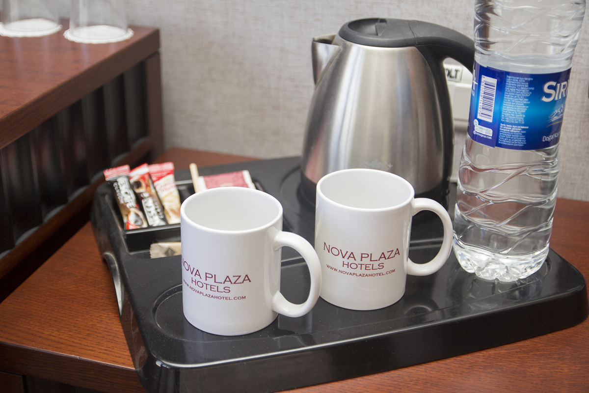 Nova Plaza Crystal Hotel