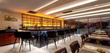 Westdoor Hotel