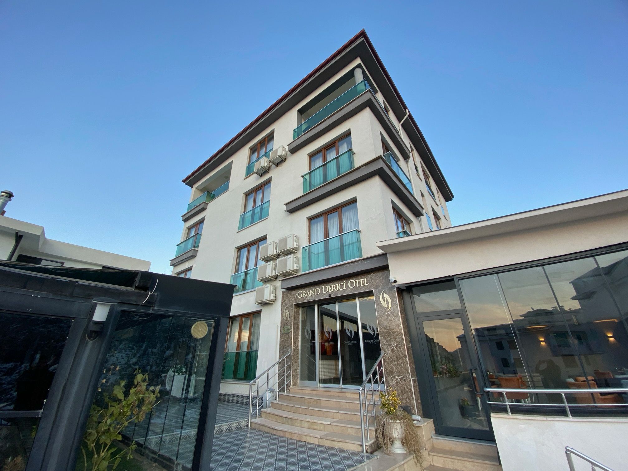Grand Derici Hotel