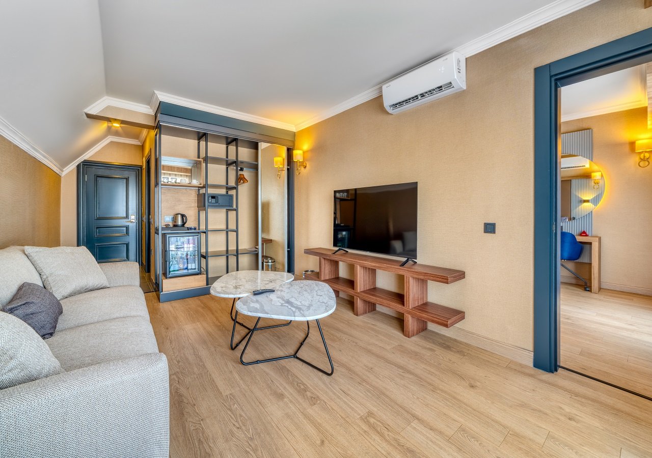 Numa Port Hotel