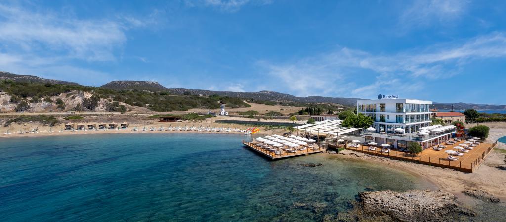 Blue Sea Hotel