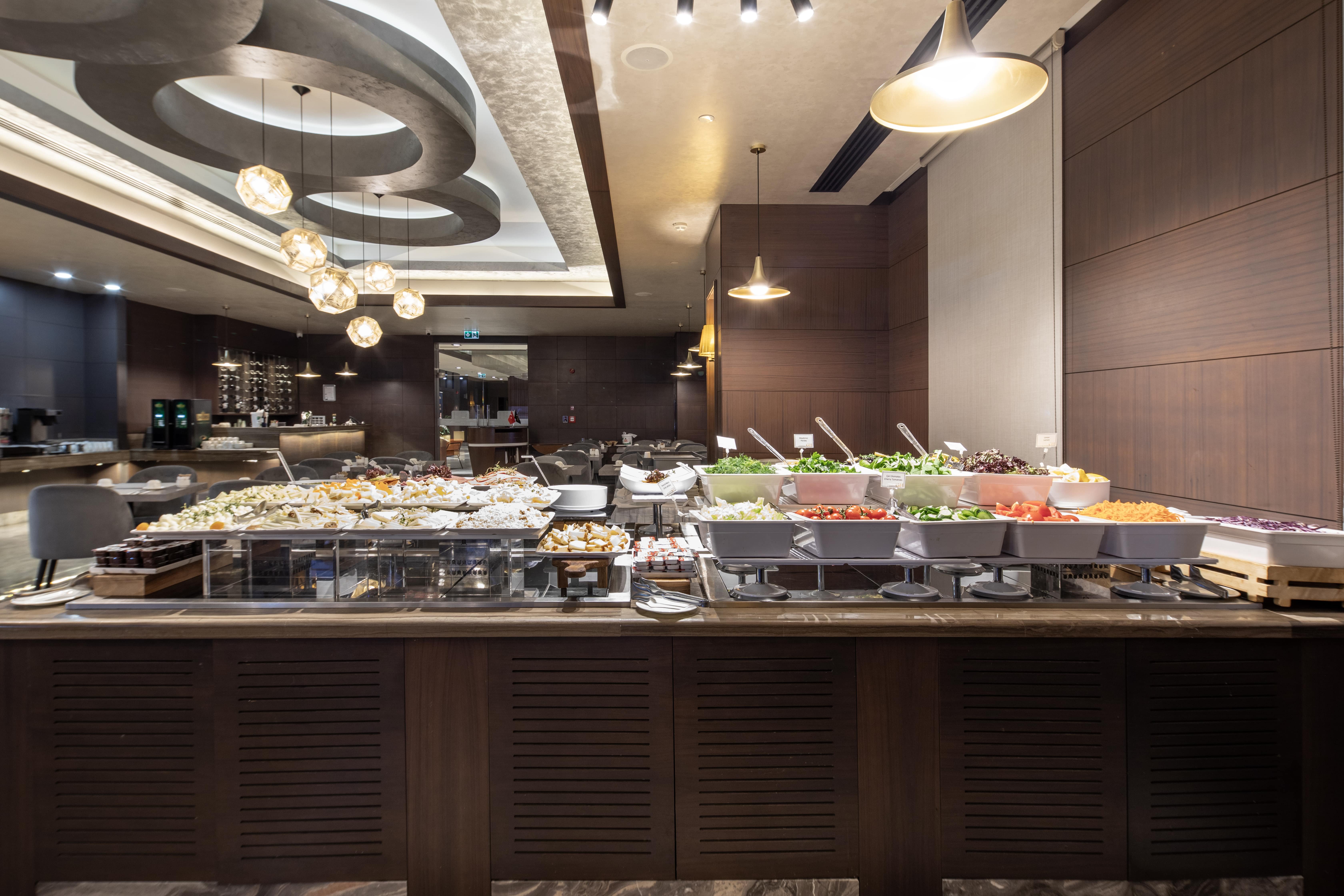 Grand Harilton Hotel · 75