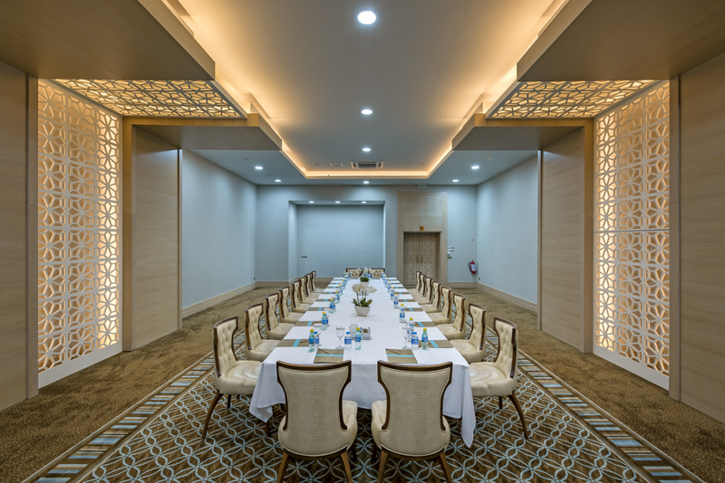 Royal Holiday Palace