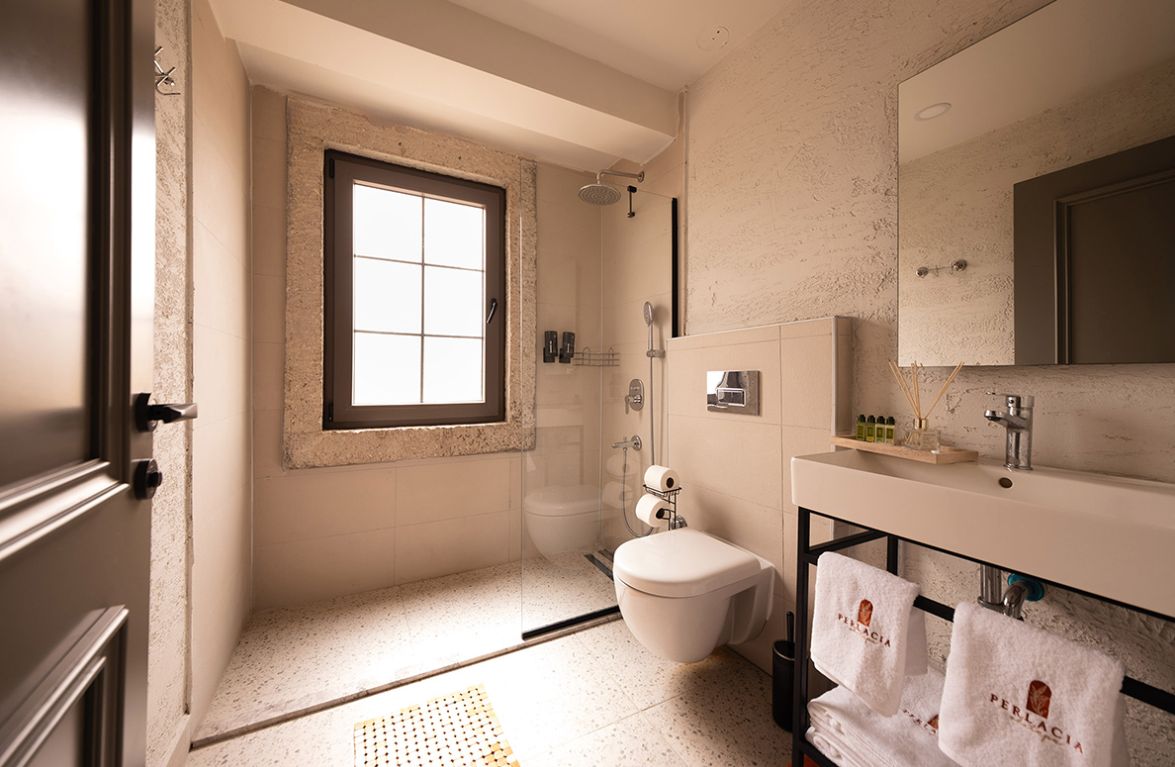 Deluxe Şehir Manzaralı Oda