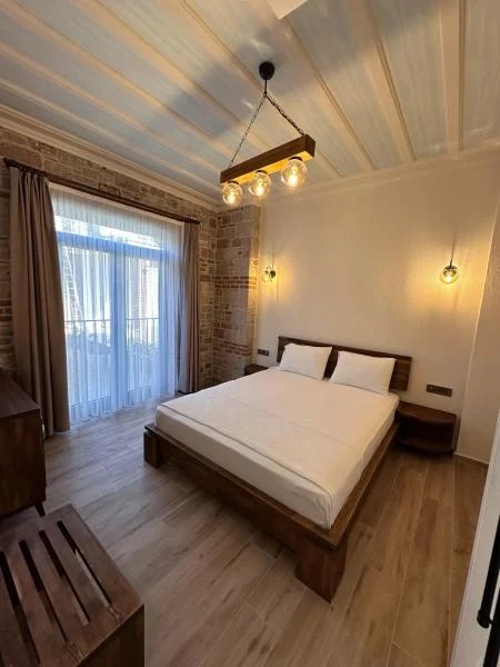 Ground Floor Opportunity Room