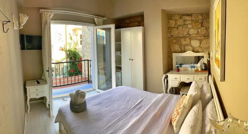 Deluxe Balkonlu Oda (Balkonlu)