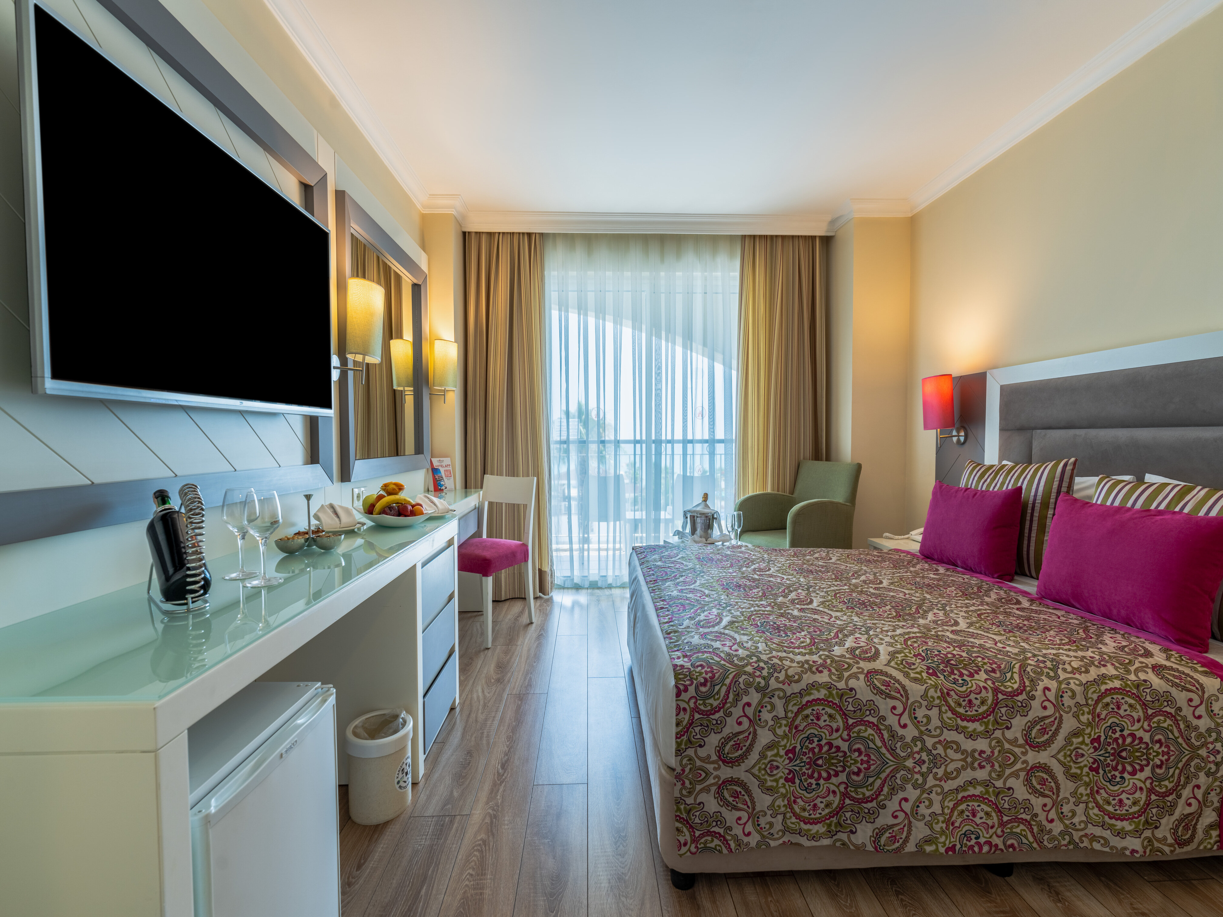 Aile Odası, Kısmi Deniz Manzaralı