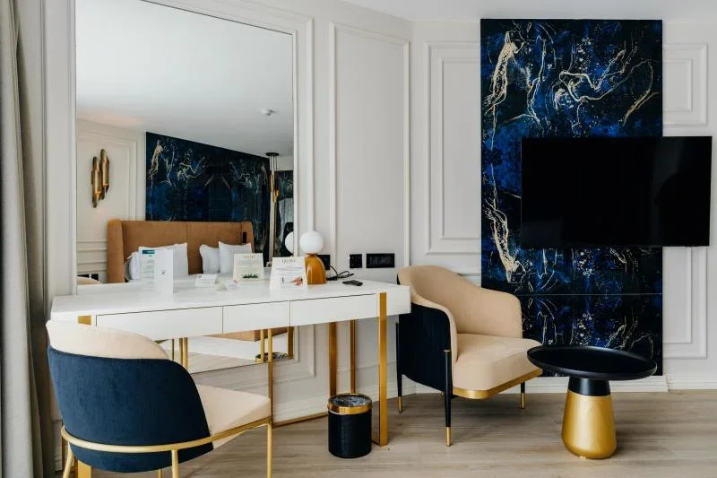 Junior Suite Kara Manzaralı