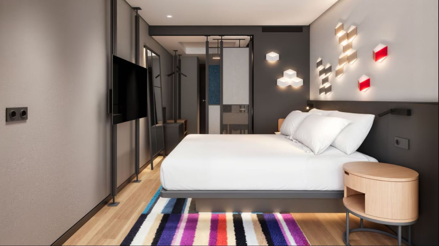 Aloft İstanbul Karaköy by Marriott · 40
