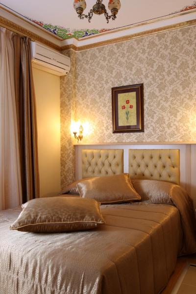 Single Room (1 Person)
