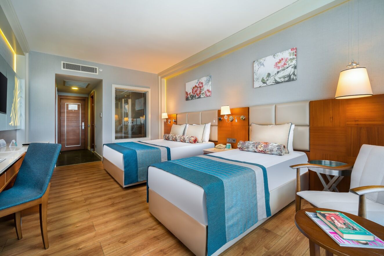 Sensitive Premium Resort & SPA Standart Kara Manzaralı Oda 