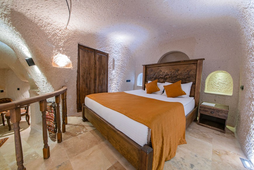 Cave Suite Room