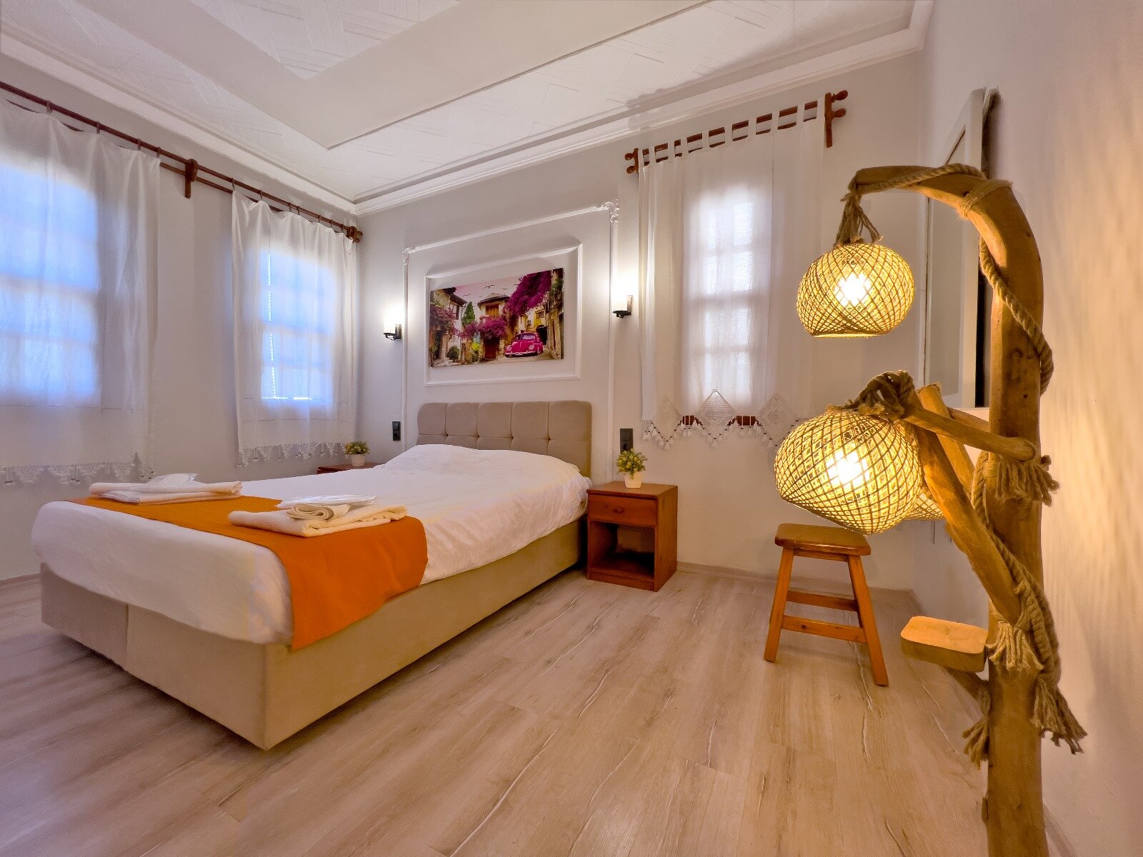 Mese Suites