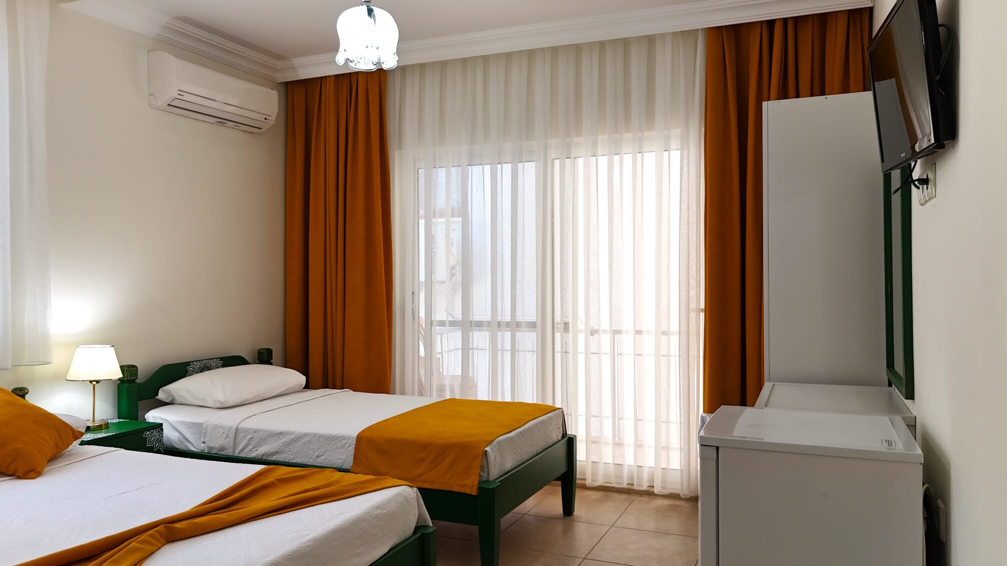 Standart Oda, Kara Manzaralı (3 Kişilik)