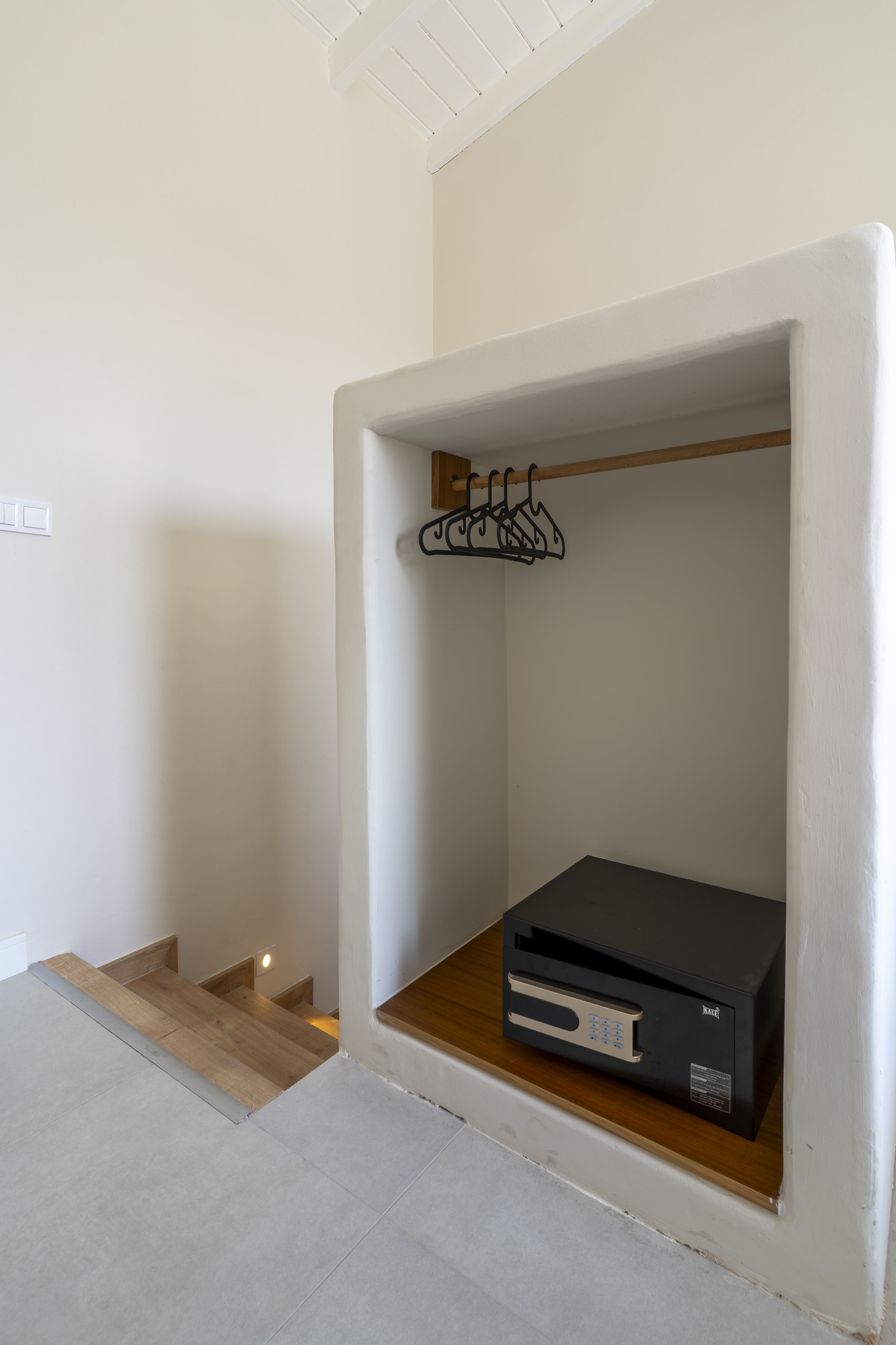 Naro Suites 2