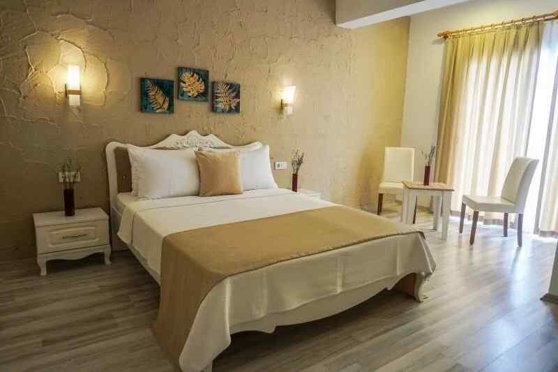Deluxe Room (Without Balcony)