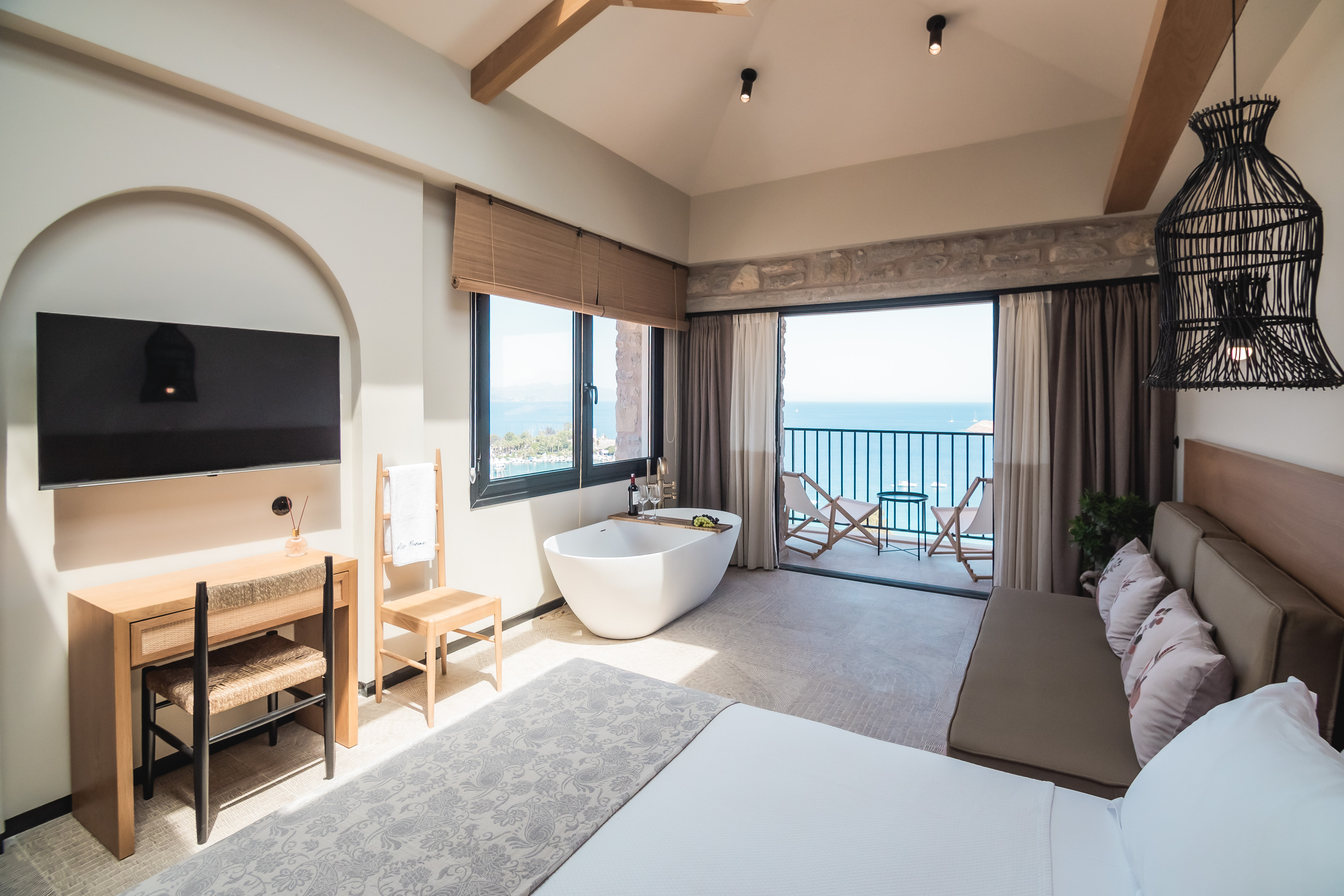 Sky Suite Deniz Manzaralı