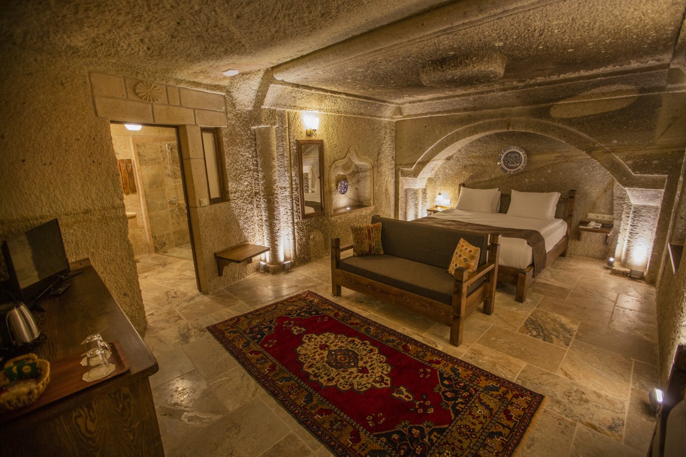 Zara Cave Hotel