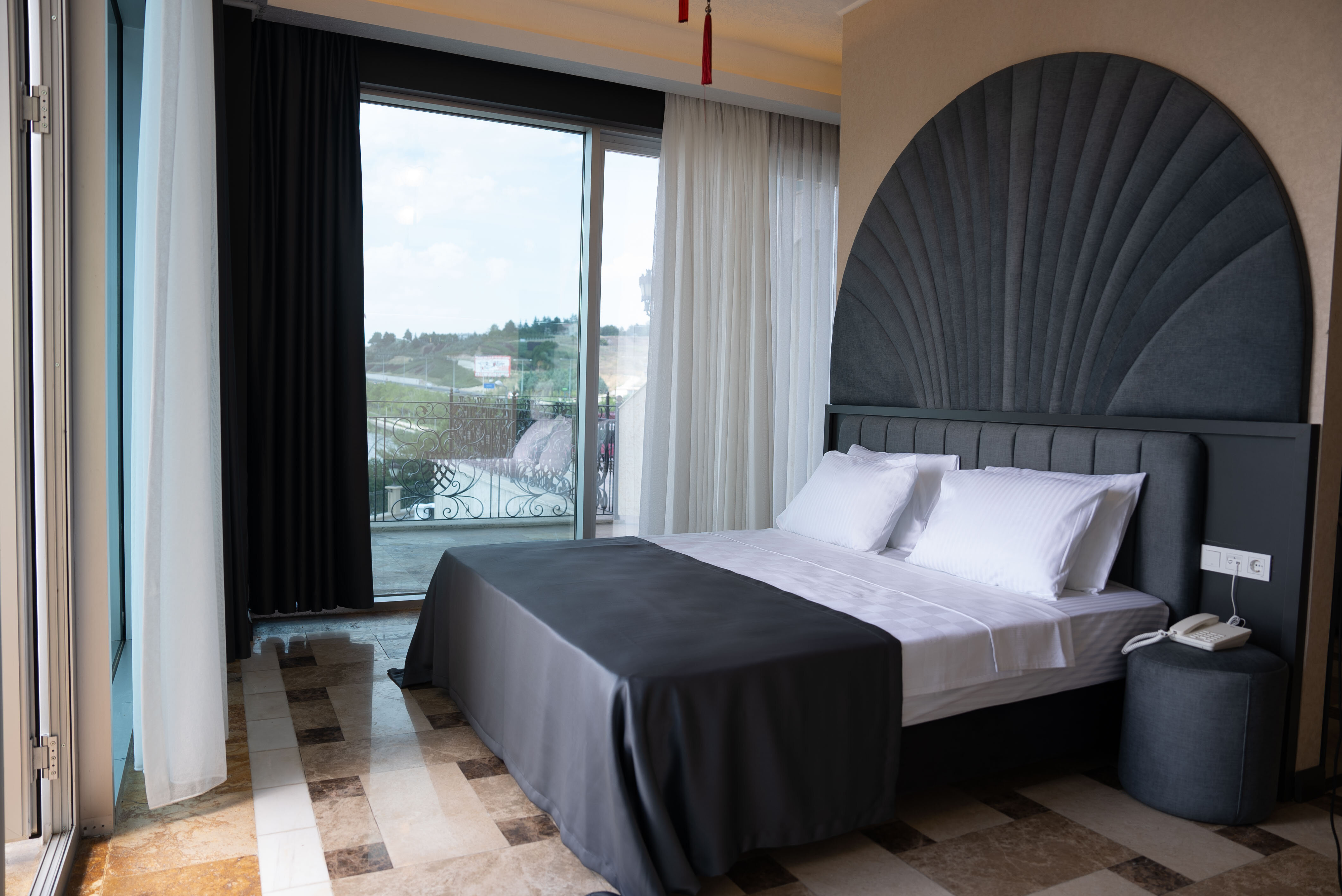 Kronos Hotel · 39