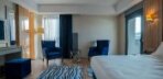 Premium Room with Queen Size Bed Görseli