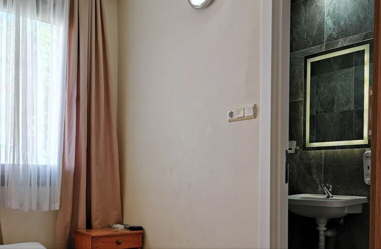 Star Hotel