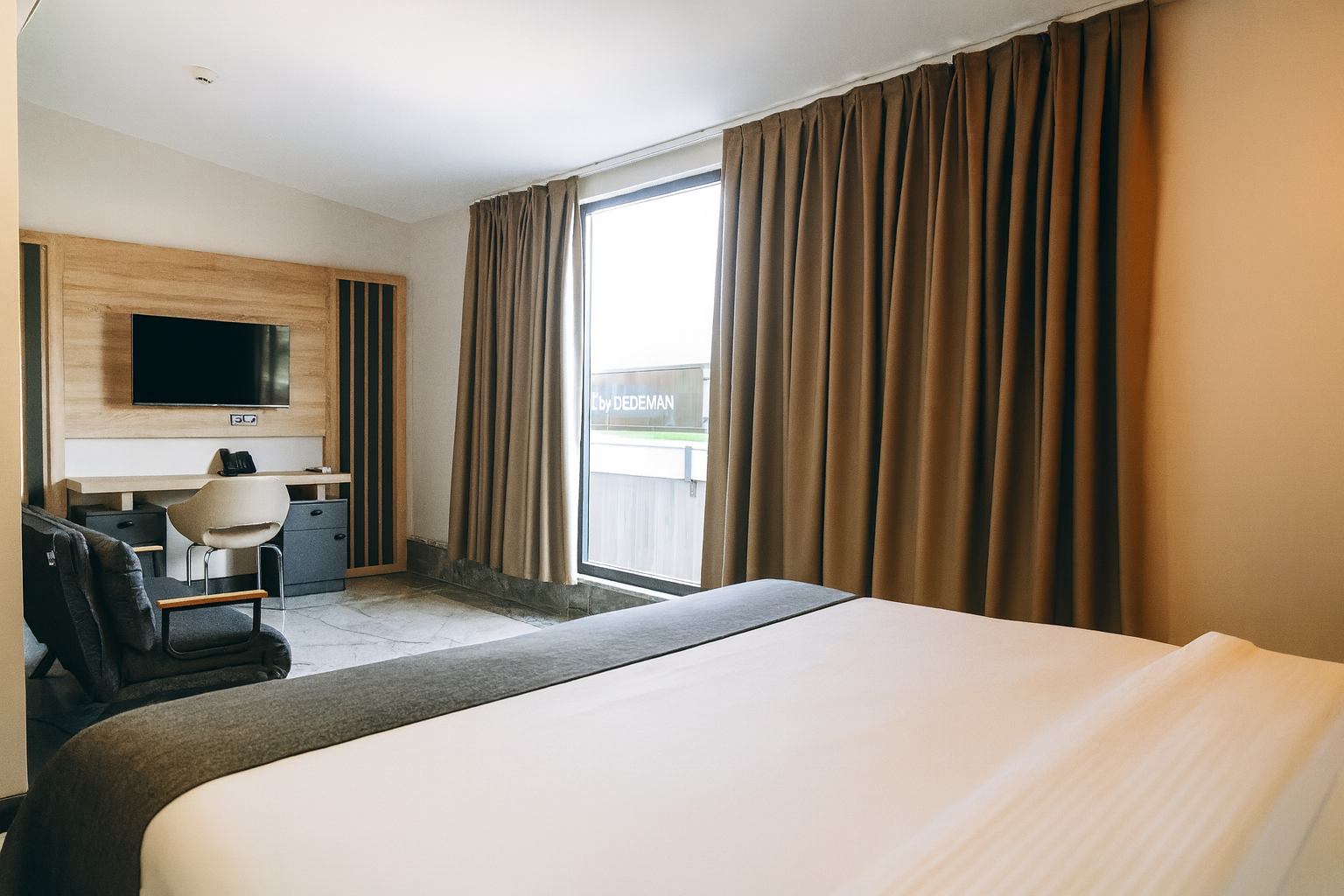 Deluxe Room With Balcony