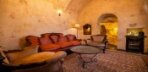 Junior Cave Dublex Suite with Bathtub & Fireplace Görseli