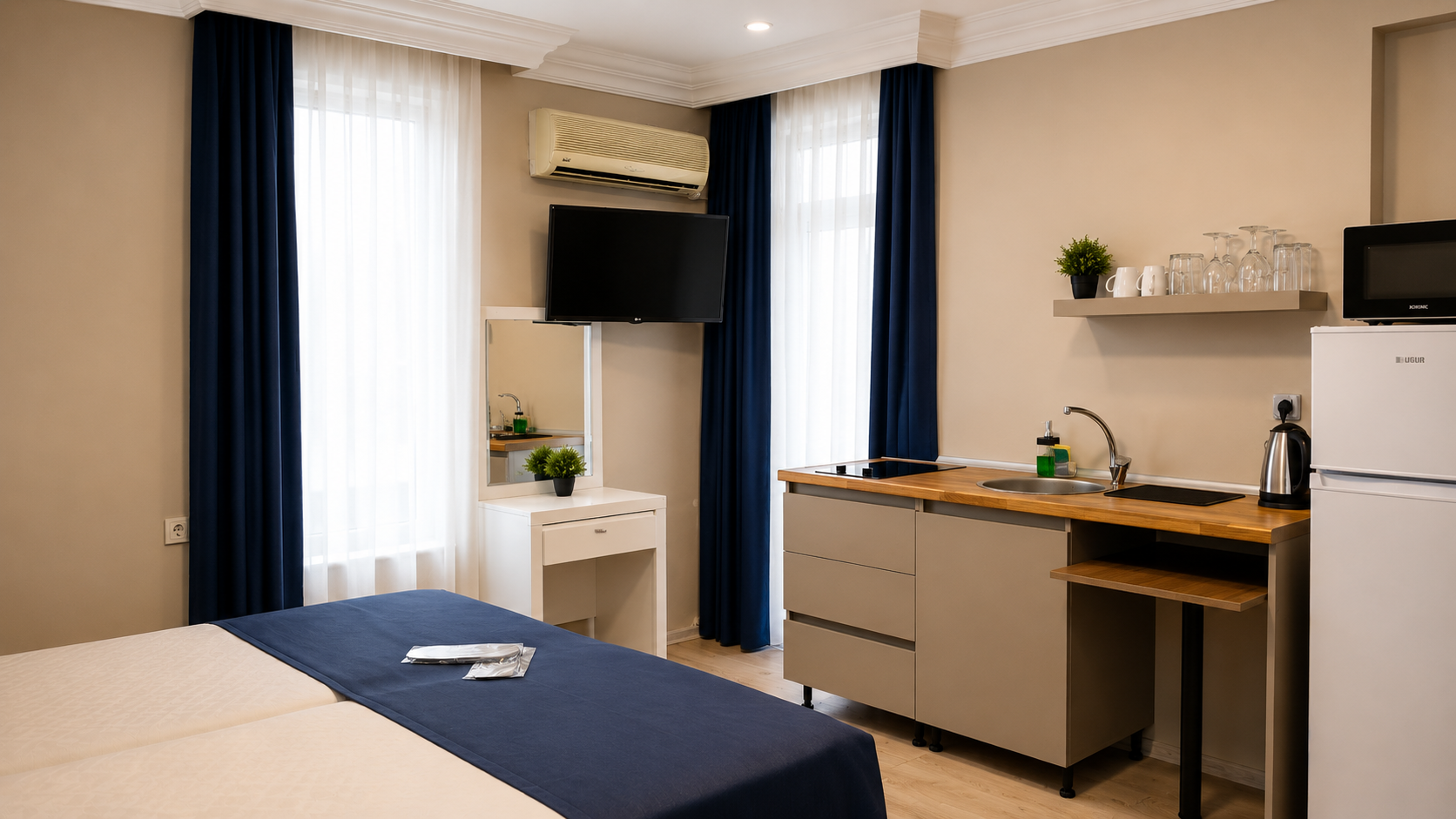 Corner Suite Room