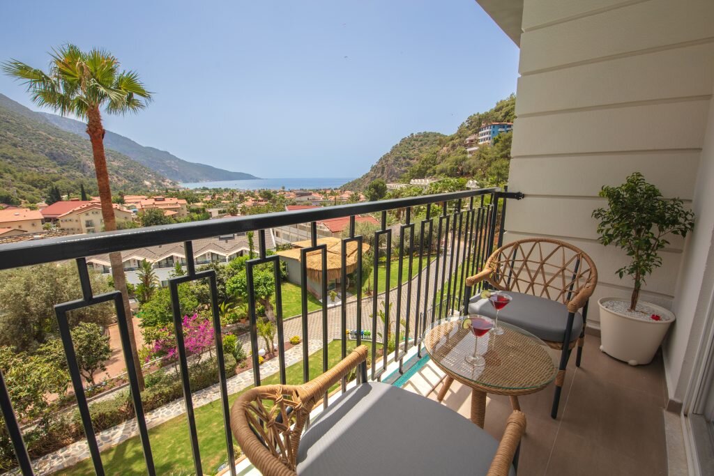 Superior Double or Twin Room with Sea View