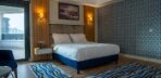 Premium Room with Queen Size Bed Görseli