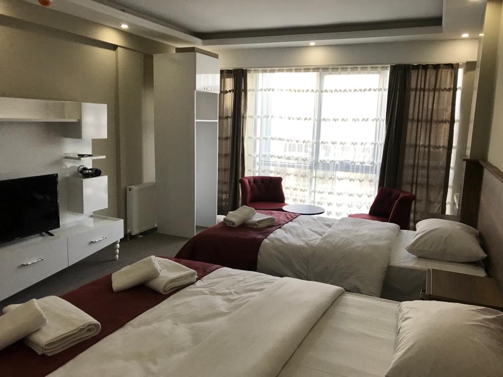 Cnr Hotel