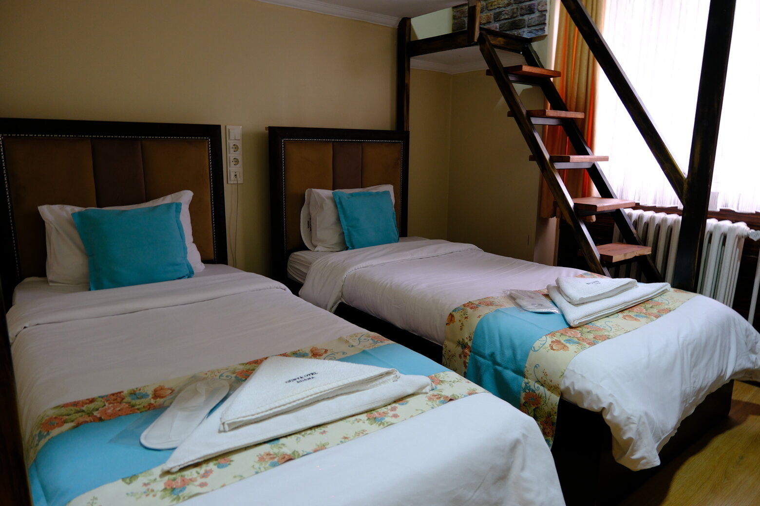 Dünya Hotel Adana · 11