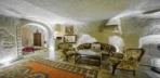 Deluxe Family Cave Room Görseli