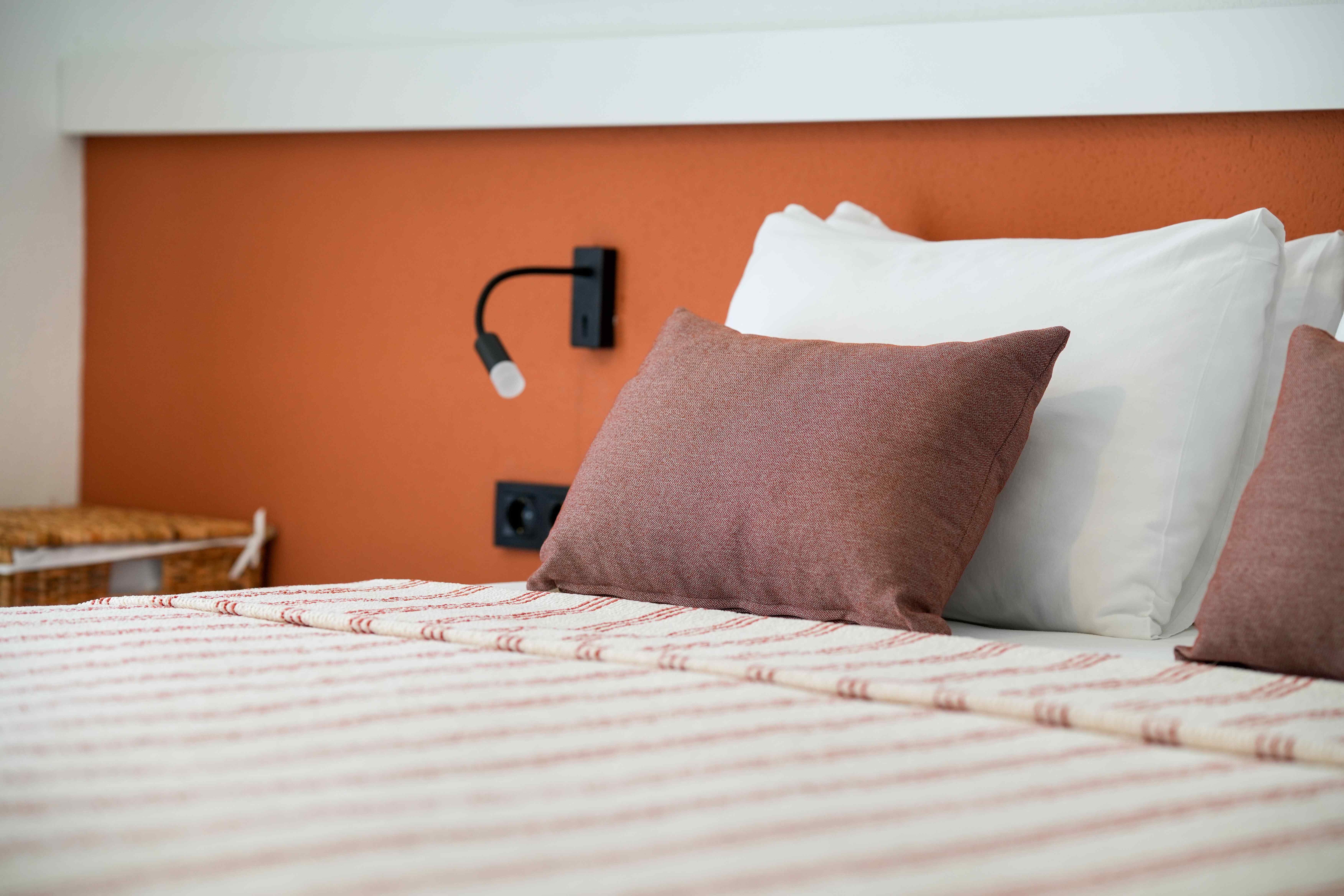 Havuz Manzaralı 2+1 Deluxe Queen Suite