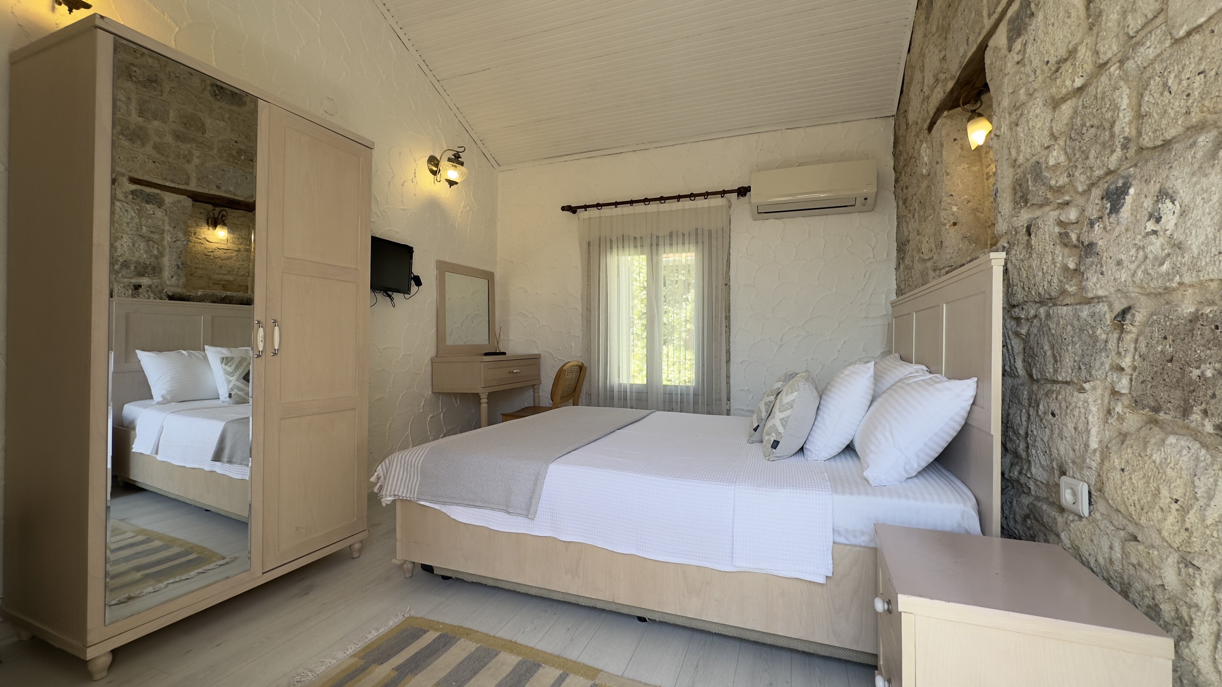 Aliko Otel Alaçatı Rezervasyon
