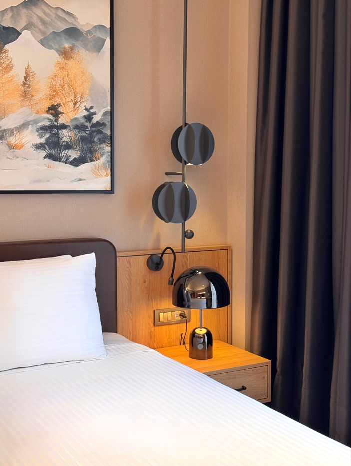 Deluxe French Room