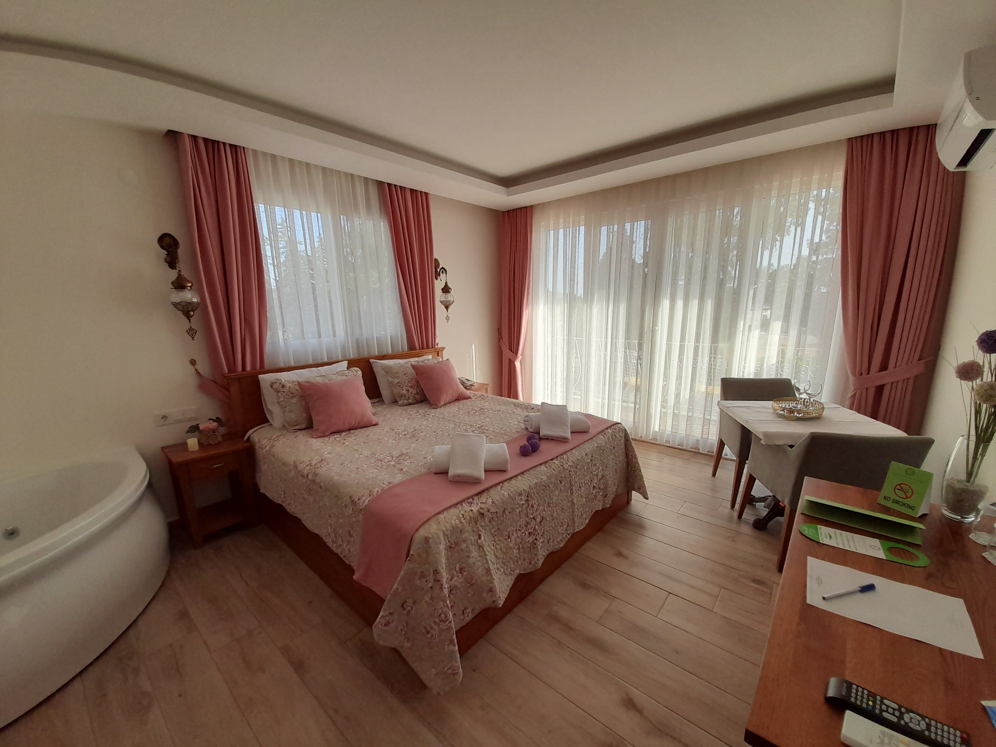 Infinity Ruby Hotel · 52