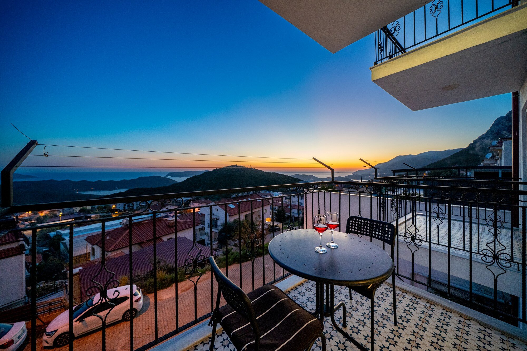 Suite with Panaromic Sea View