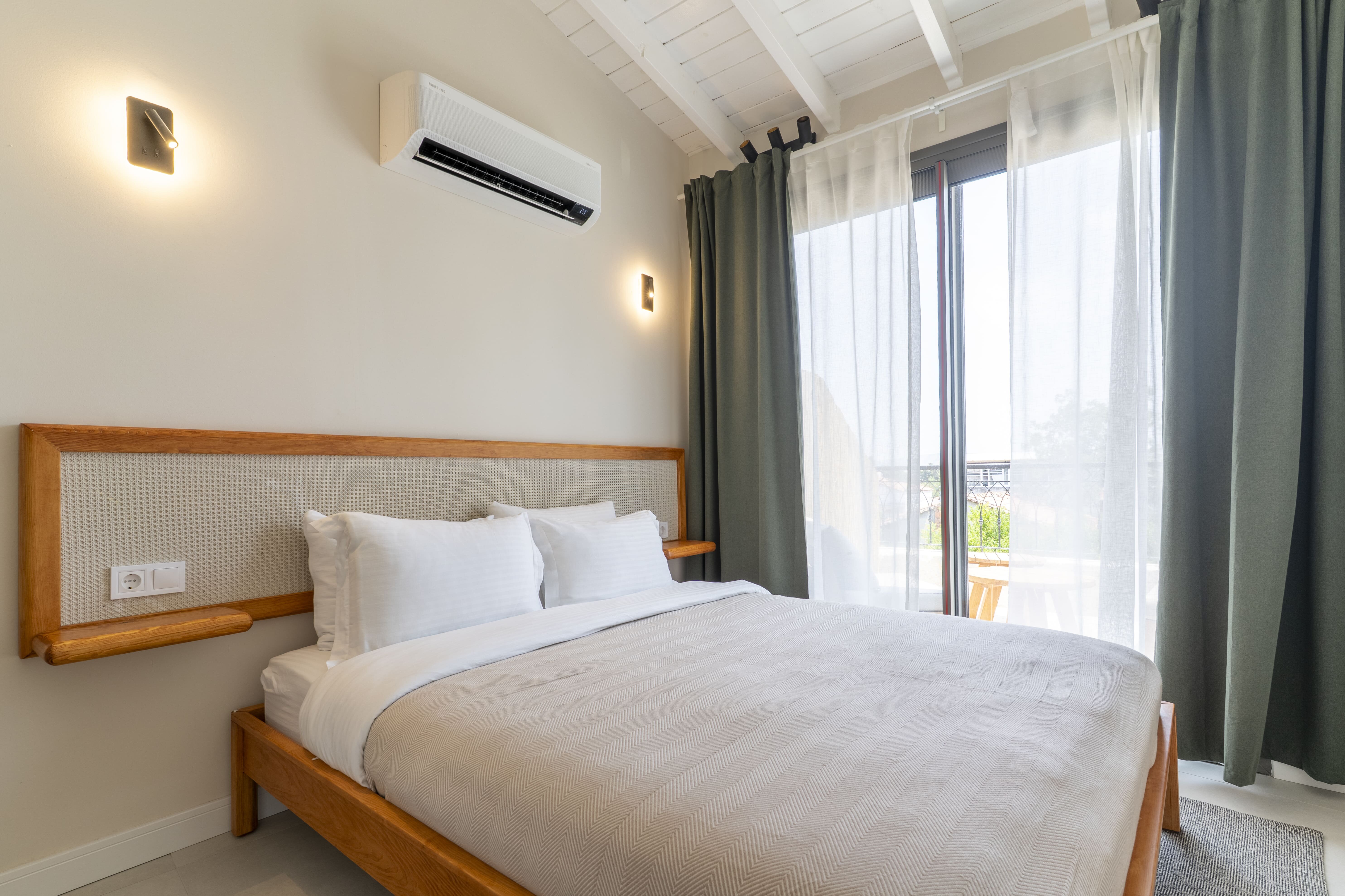 Naro Suites 3