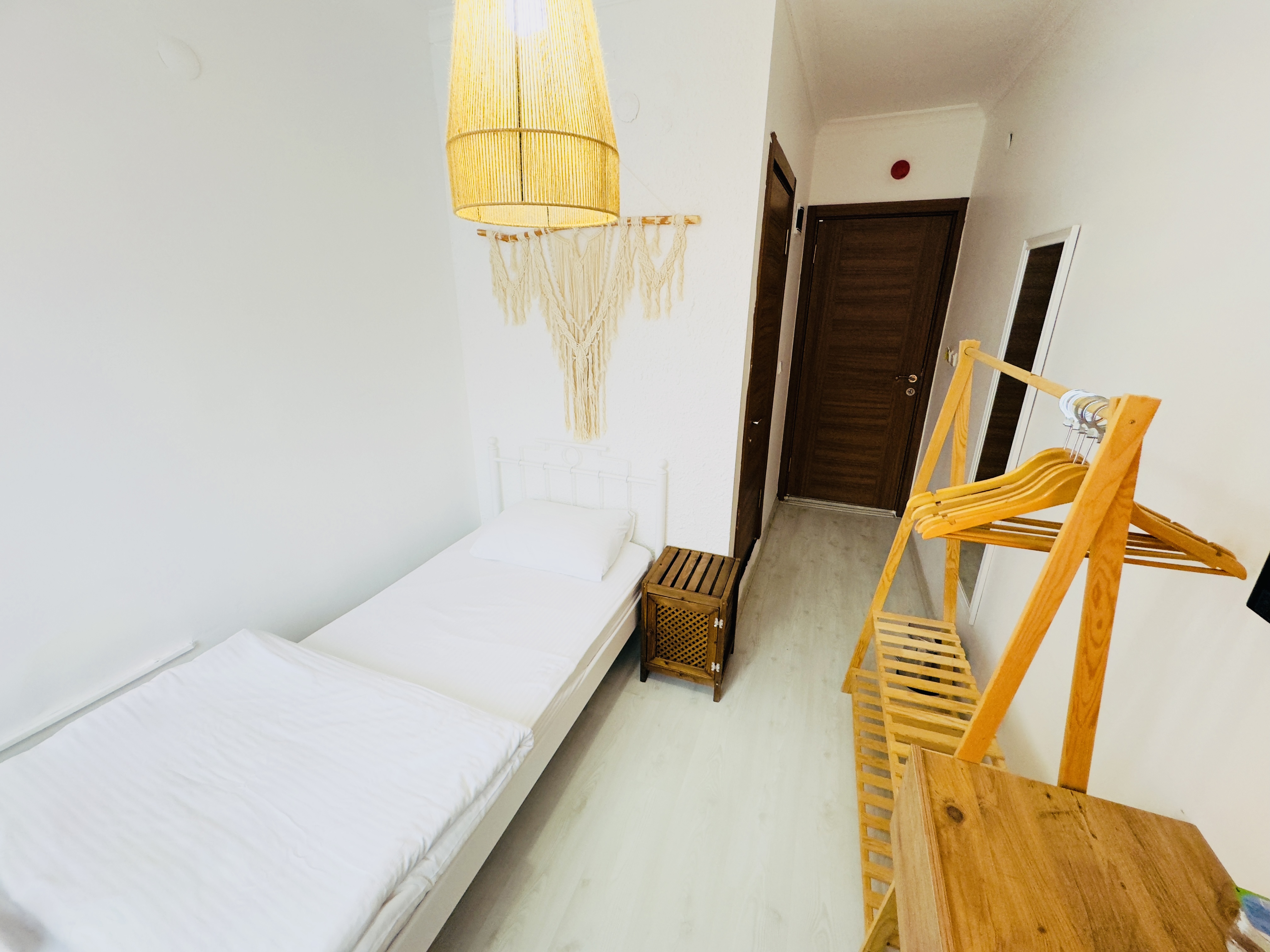 Single Room (1 Person)