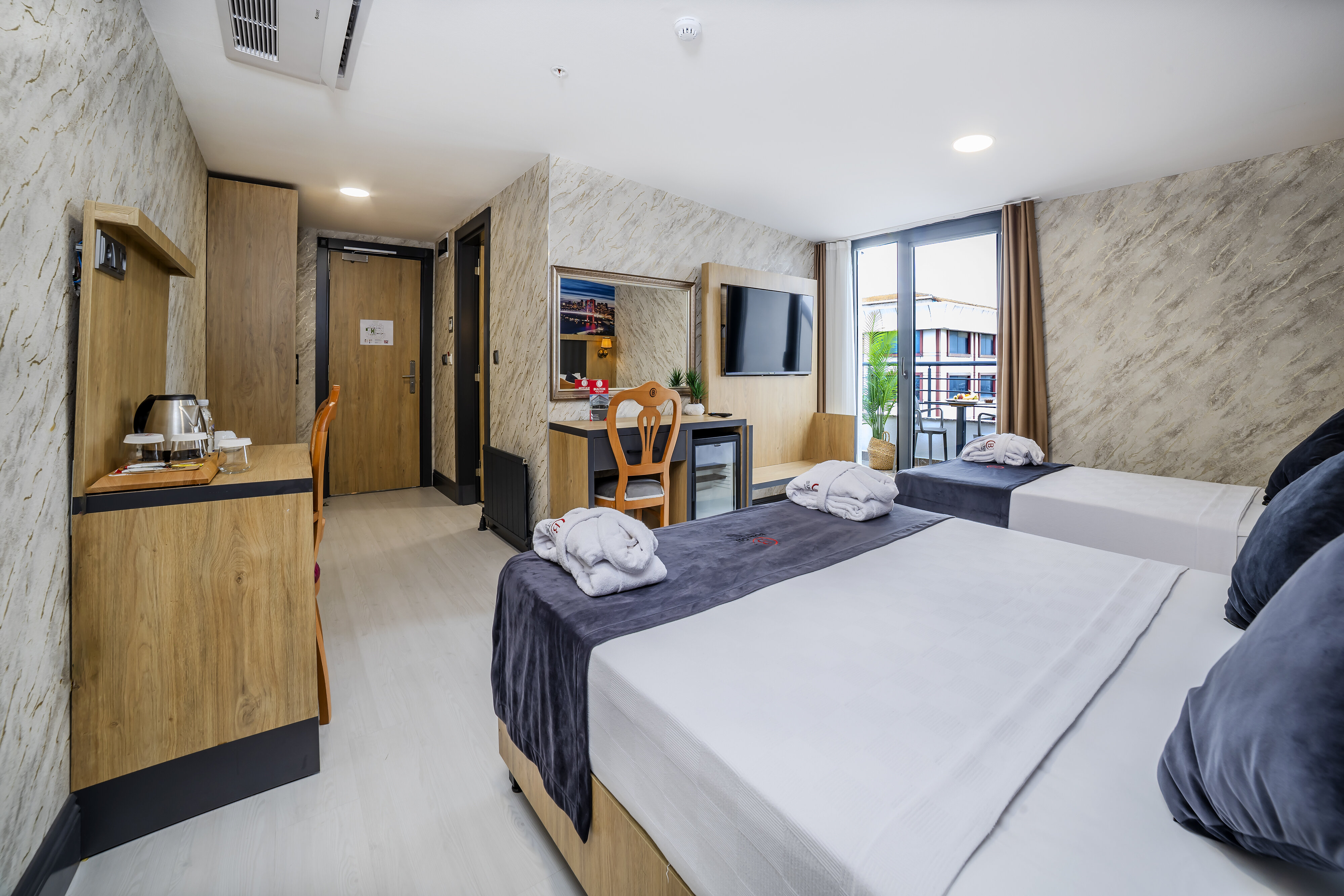 Superıor room with balcony