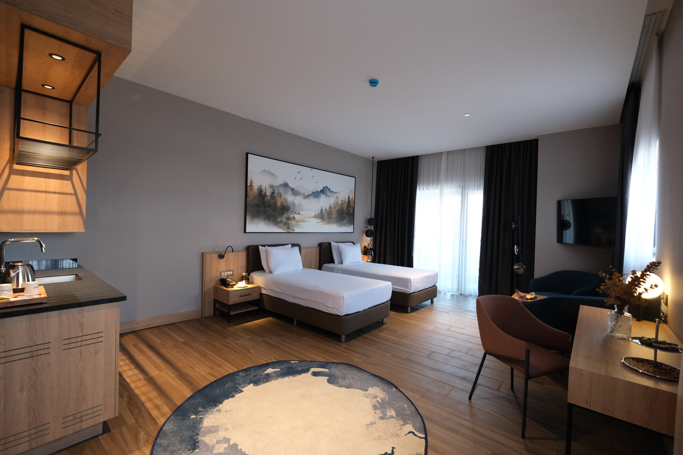 Grand Deluxe Twin Room