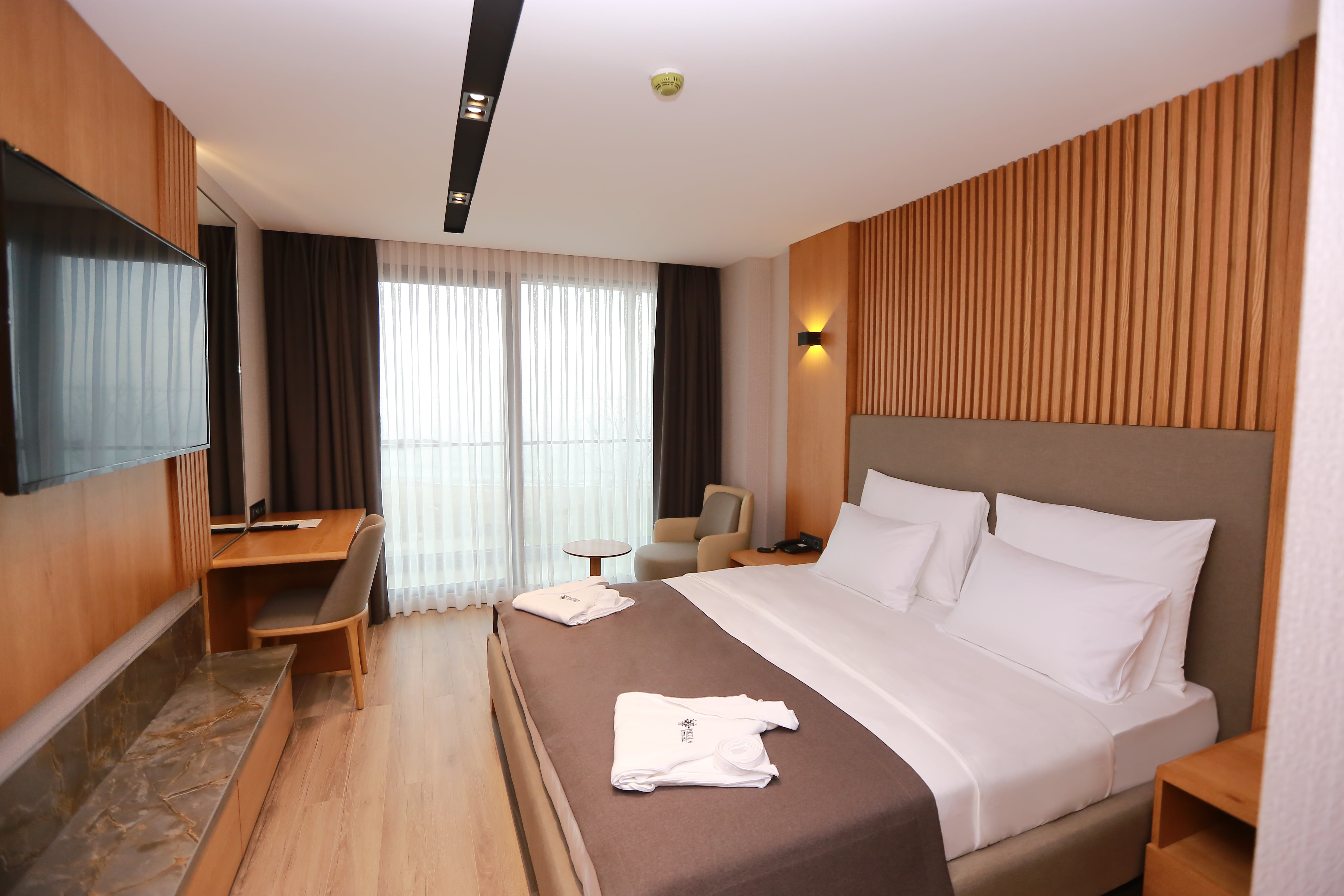 Pikola Otel