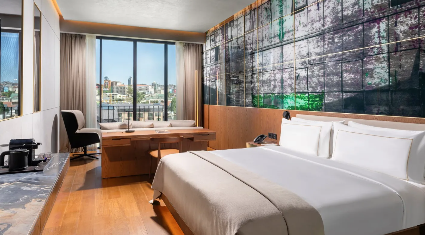 Rixos Tersane İstanbul + Nickelodeon Play Tersane Access · 6