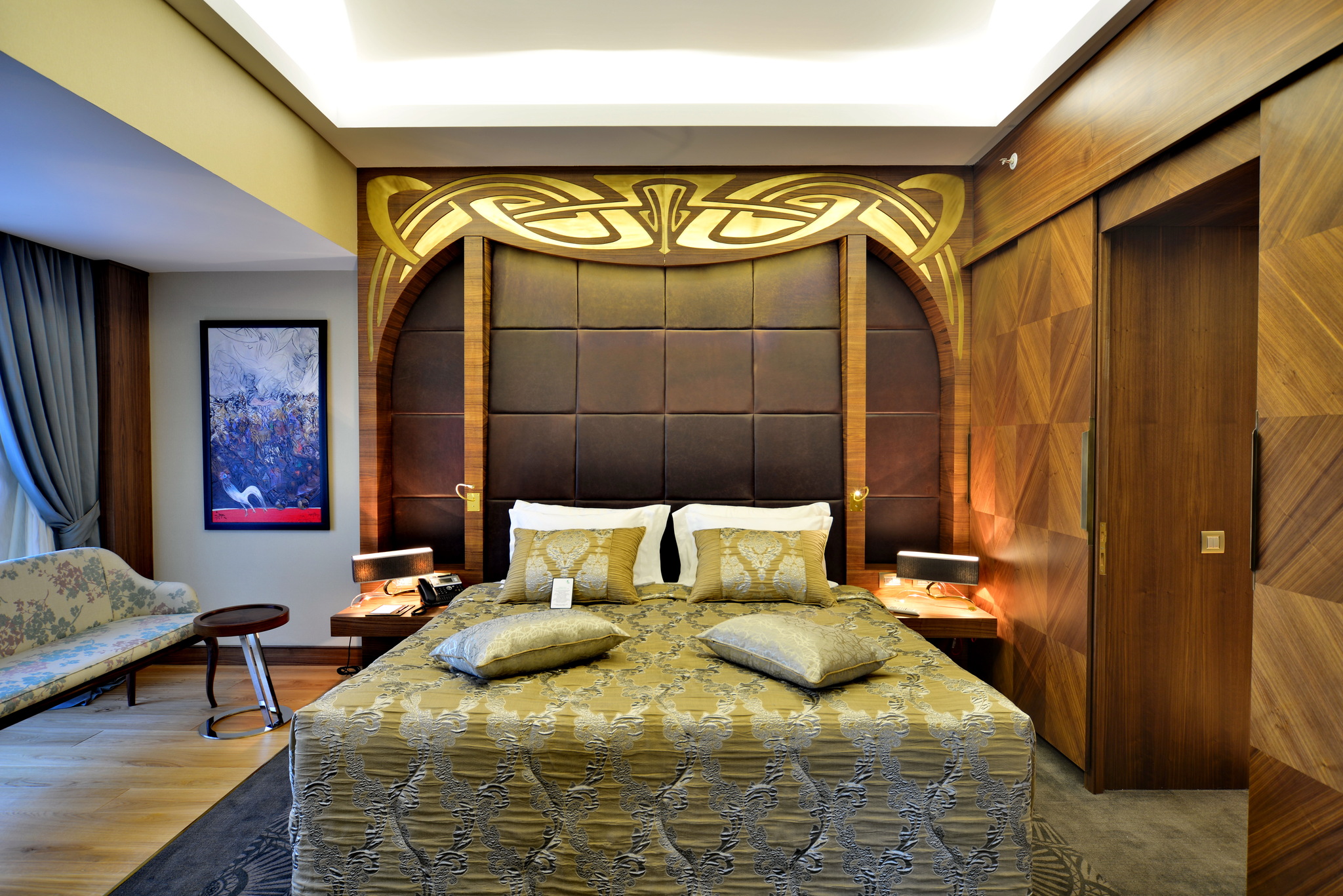 Suite Room
