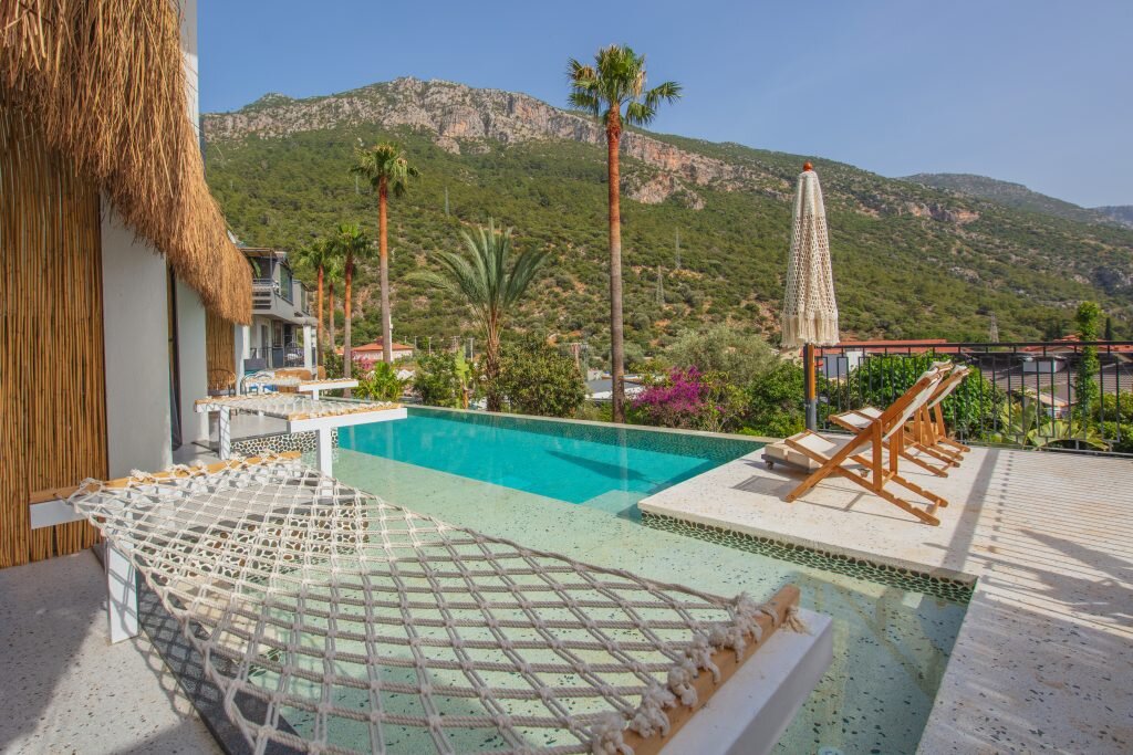 Sea View Swim Up Room