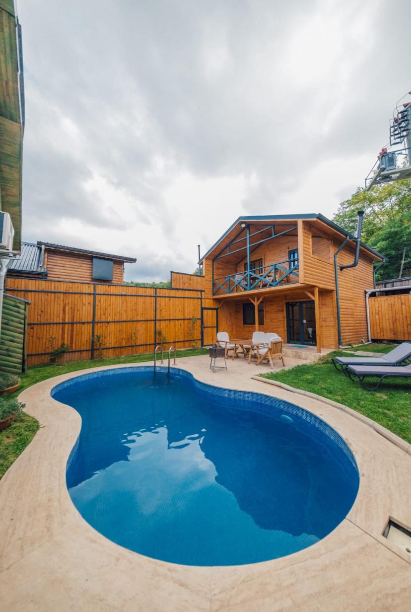 1+1 Apartment, Pool View