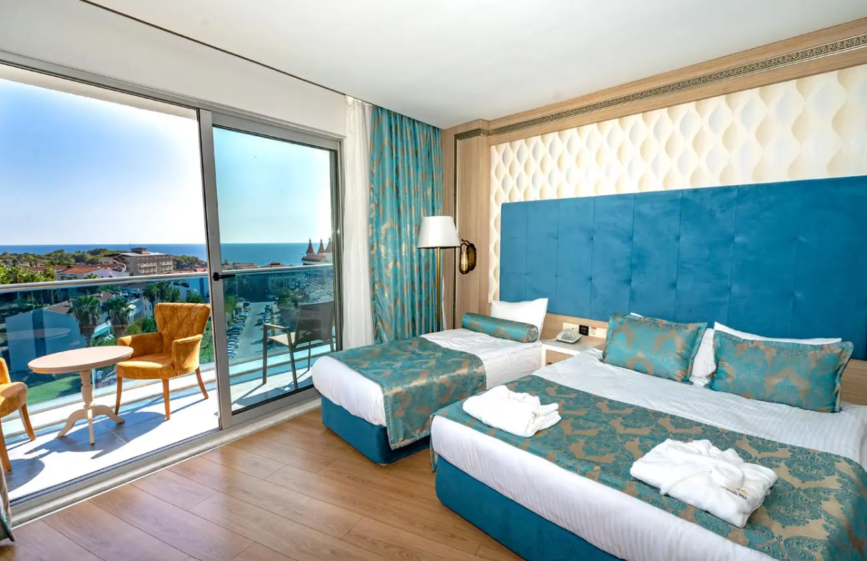 Standart Deniz Manzaralı Oda