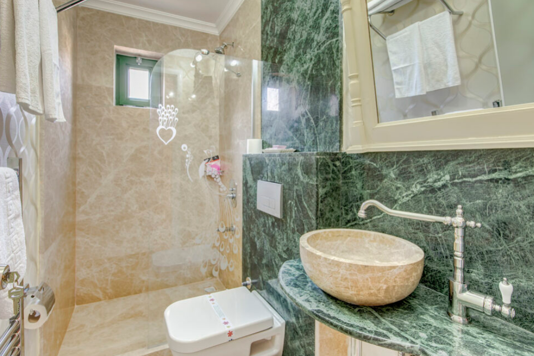 Cunda Esen Otel