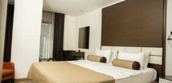 İstanbul Dora Hotel · 74